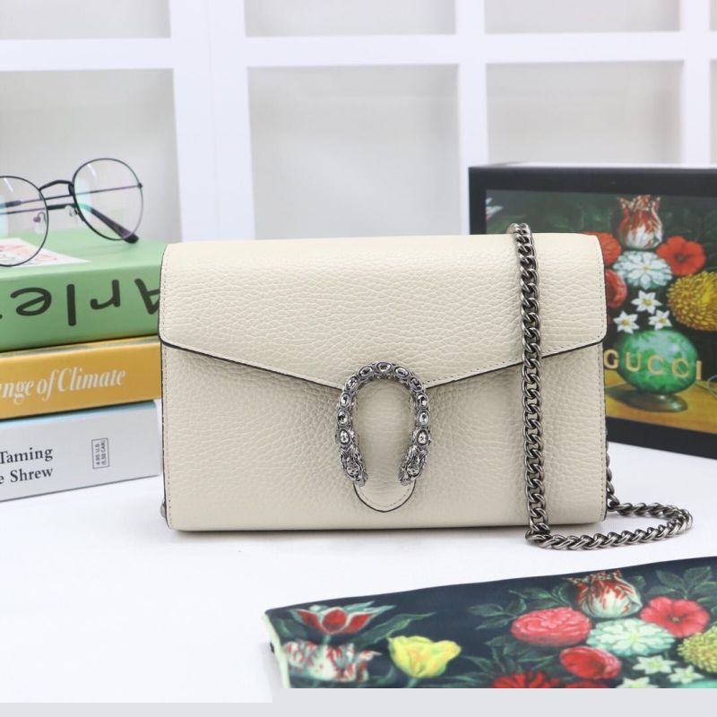 G*u*i wallets & purse